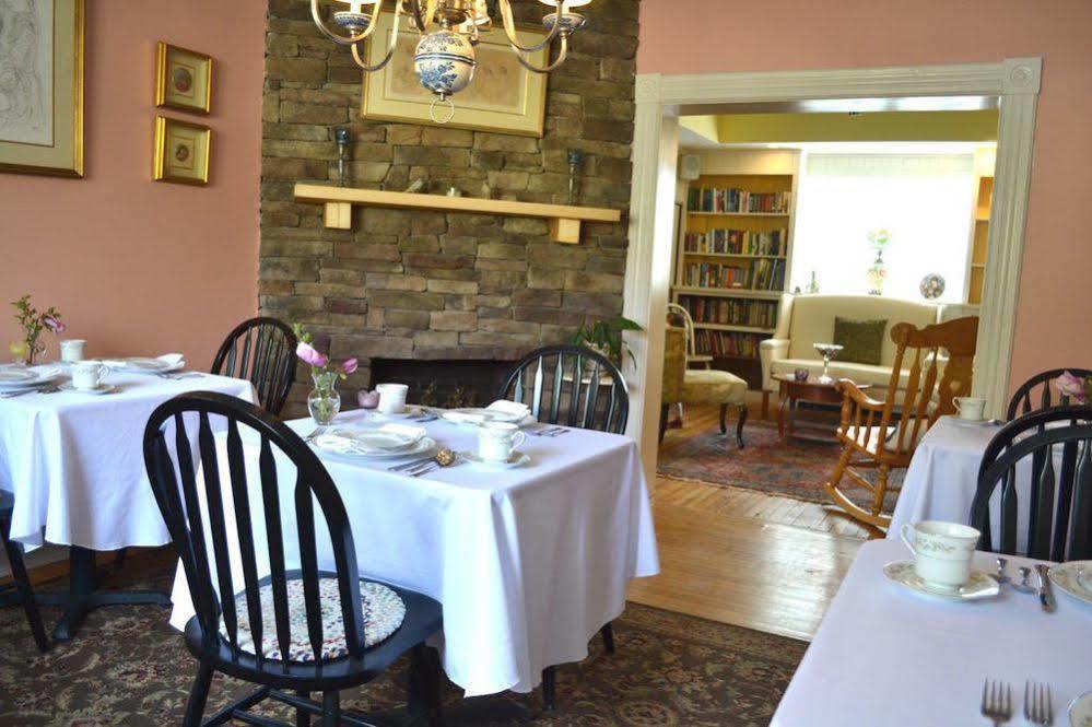 غلينز فولز The Bell House Inn المظهر الخارجي الصورة